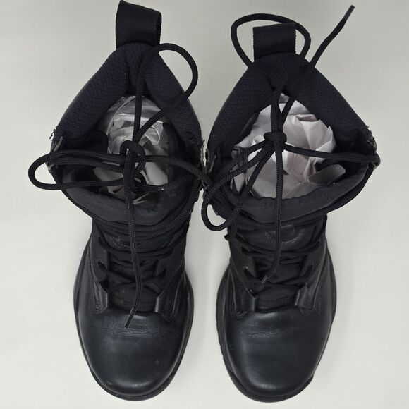 Nike 8\